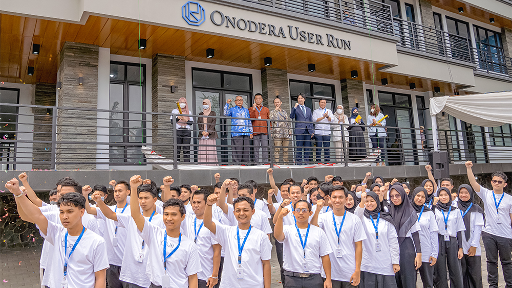 経済的理由を背景に教育を受けられていなかった人にも、教育を受けられるチャンスがある。